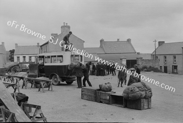 CARNDONAGH FAIR DRY GOODS BY BUS